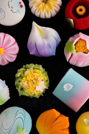 【2/14開催 和菓子体験・お茶付き】想いをかたちにする、バレンタインの練り切り体験