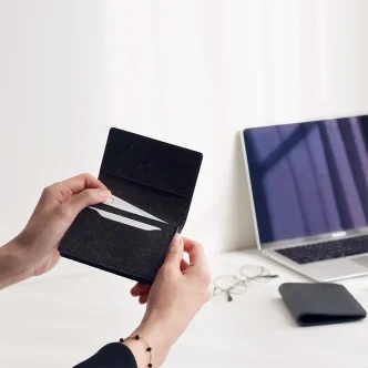 never leather 名刺入れ｜エシカリージャパン