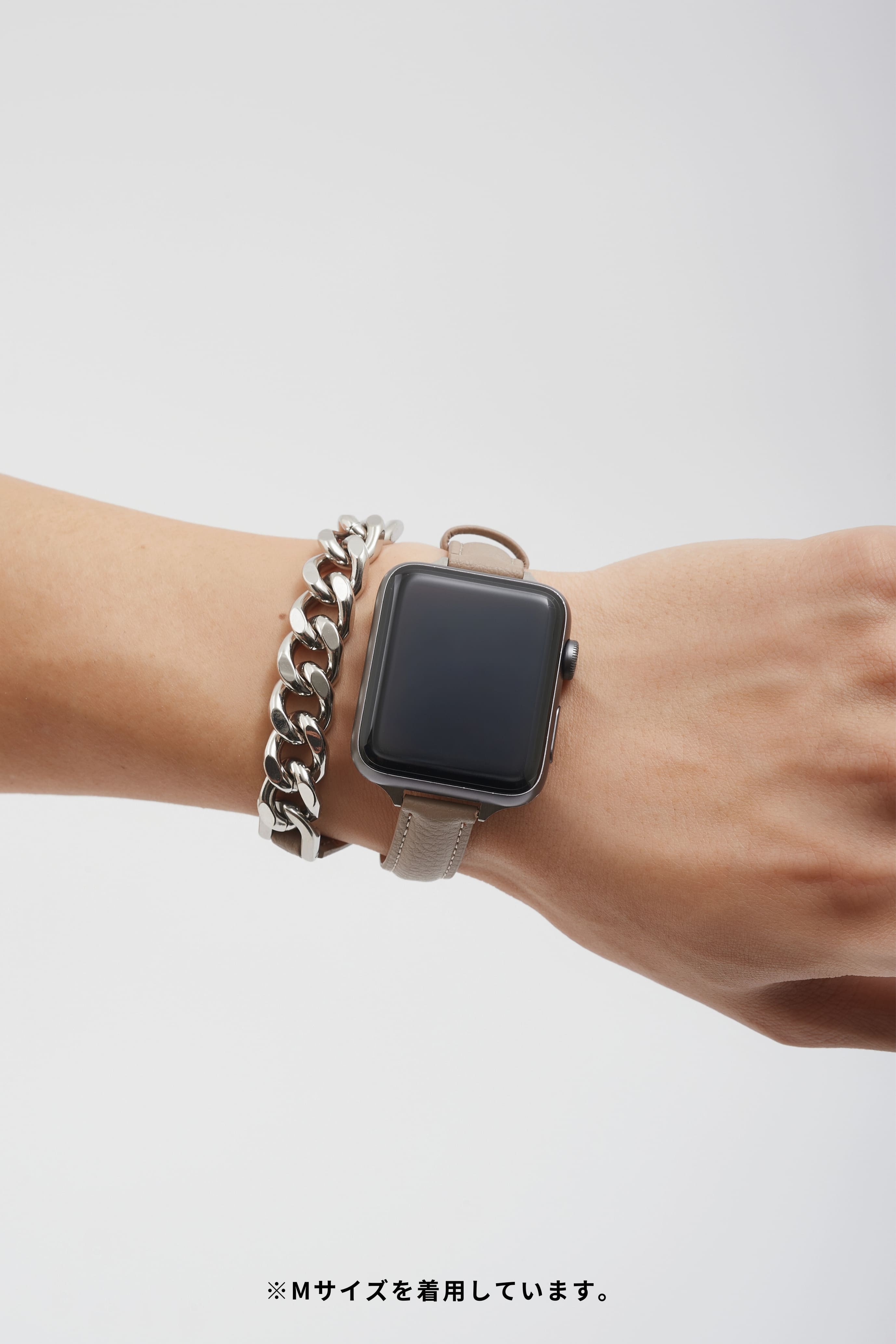 廃棄りんご由来のApple Watch専用バンド Apple 3Way Watch Band