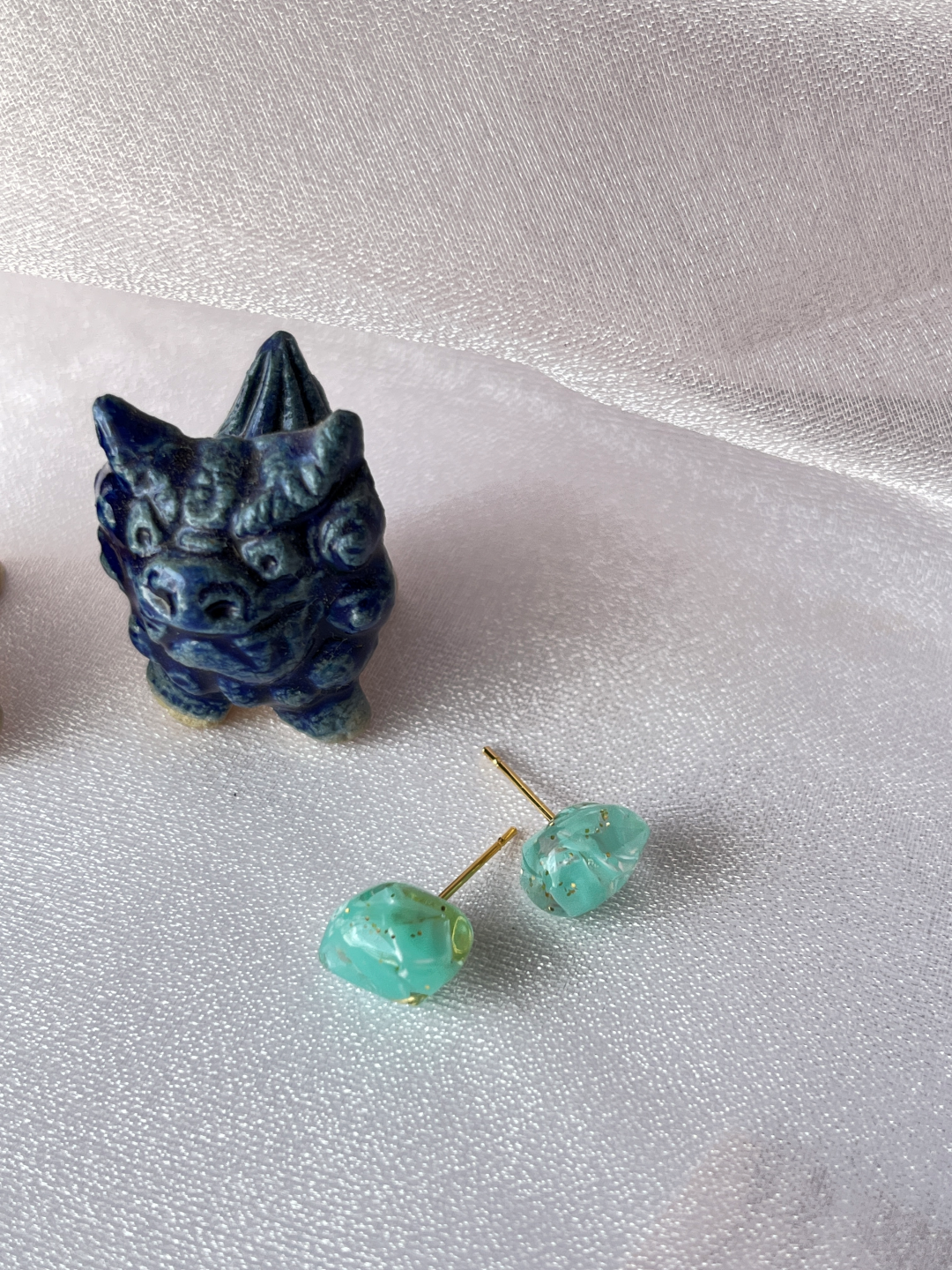 【海想い/海色ピアス】コロッと小ちゃいアクアカラーピアス