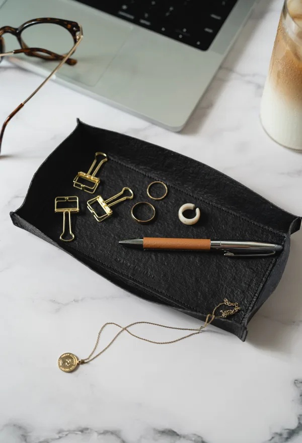 never leather 小物トレイ｜エシカリージャパン