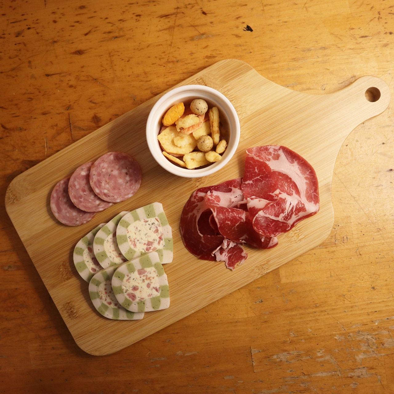 バンブーカッティングボード / BAMBOO CUTTING BOARD