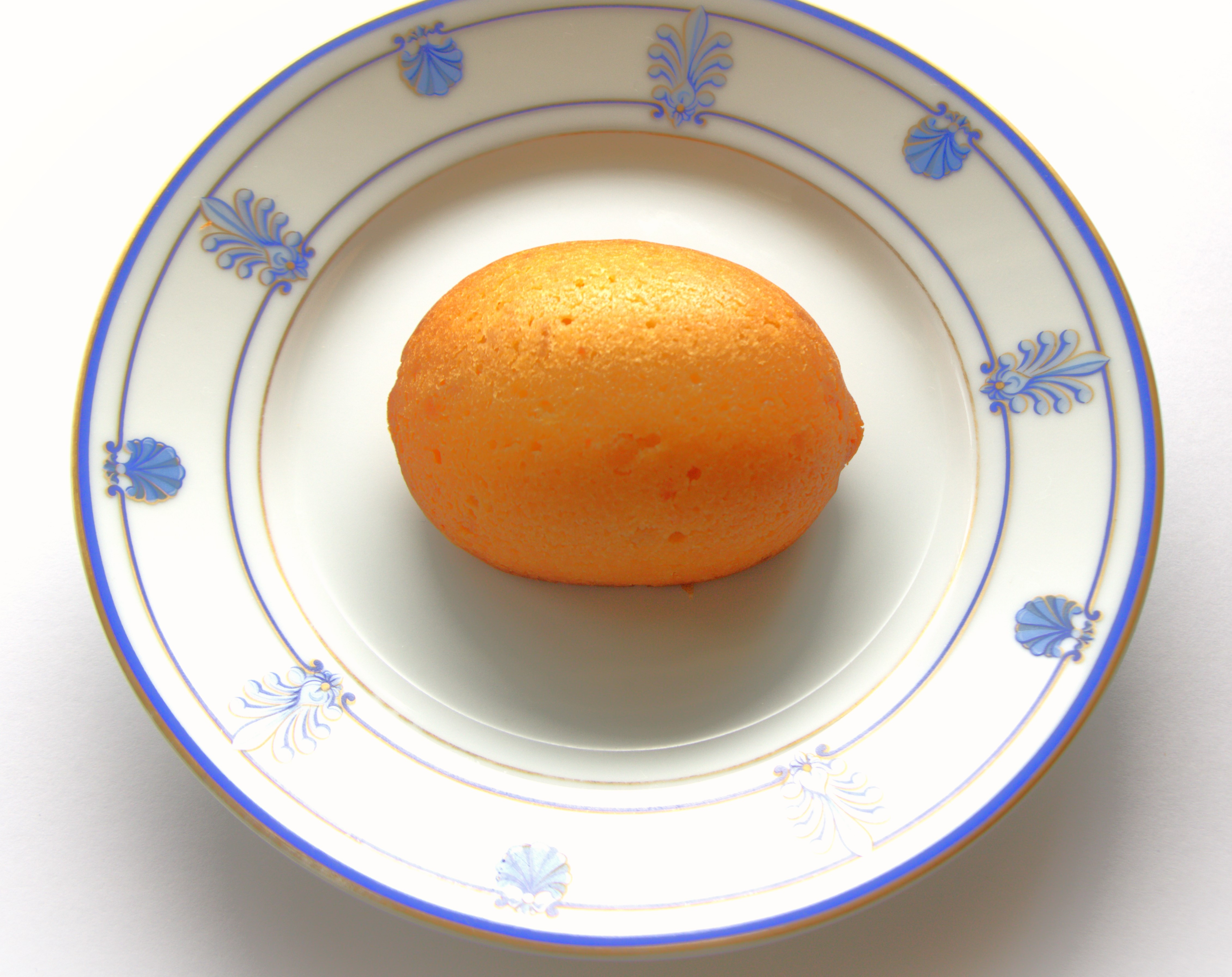 超しっとり ぜいたく レモンケーキ