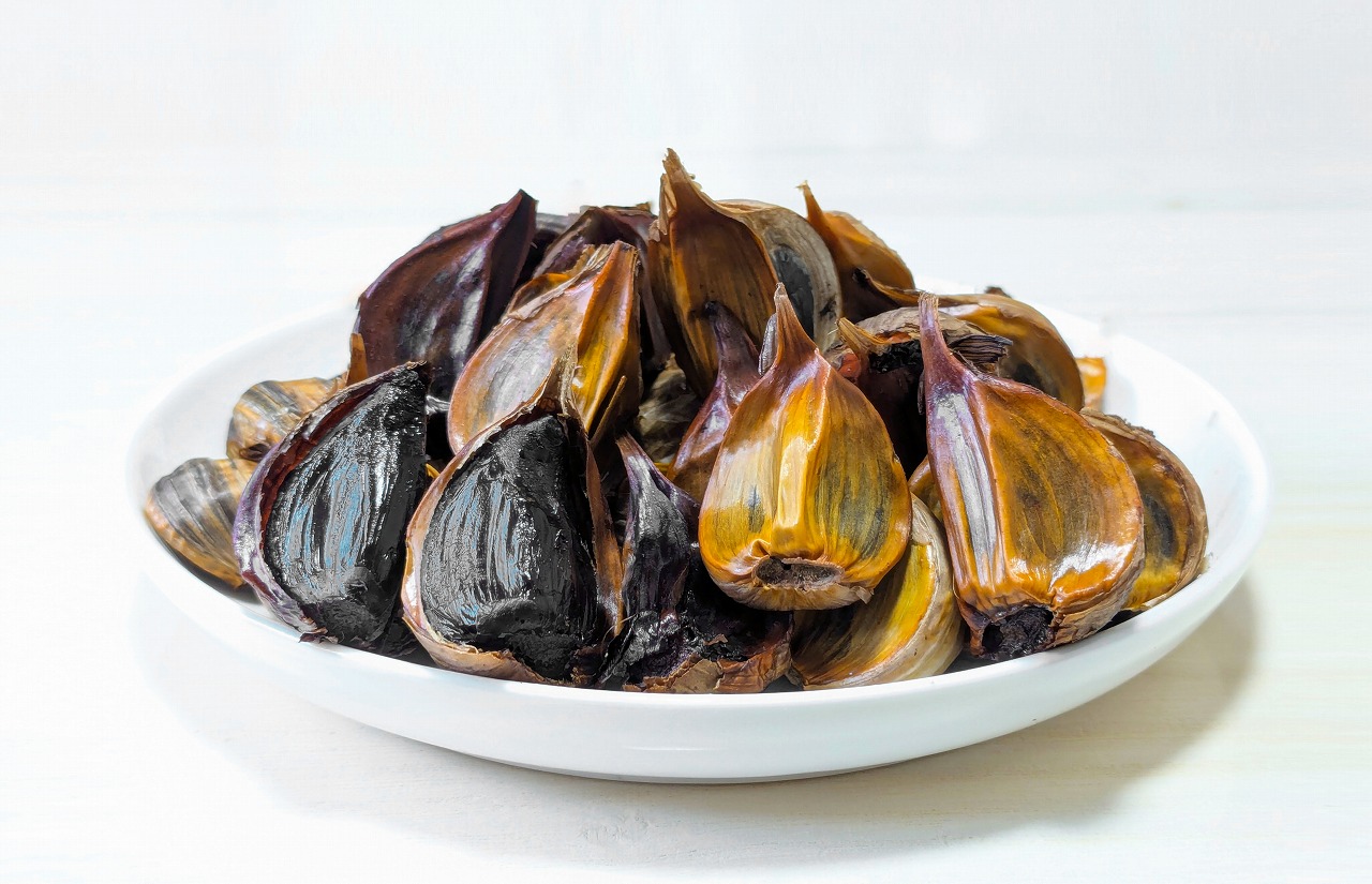 ホワイトロッペン100%　無垢の黒にんにく150g【農薬不使用】