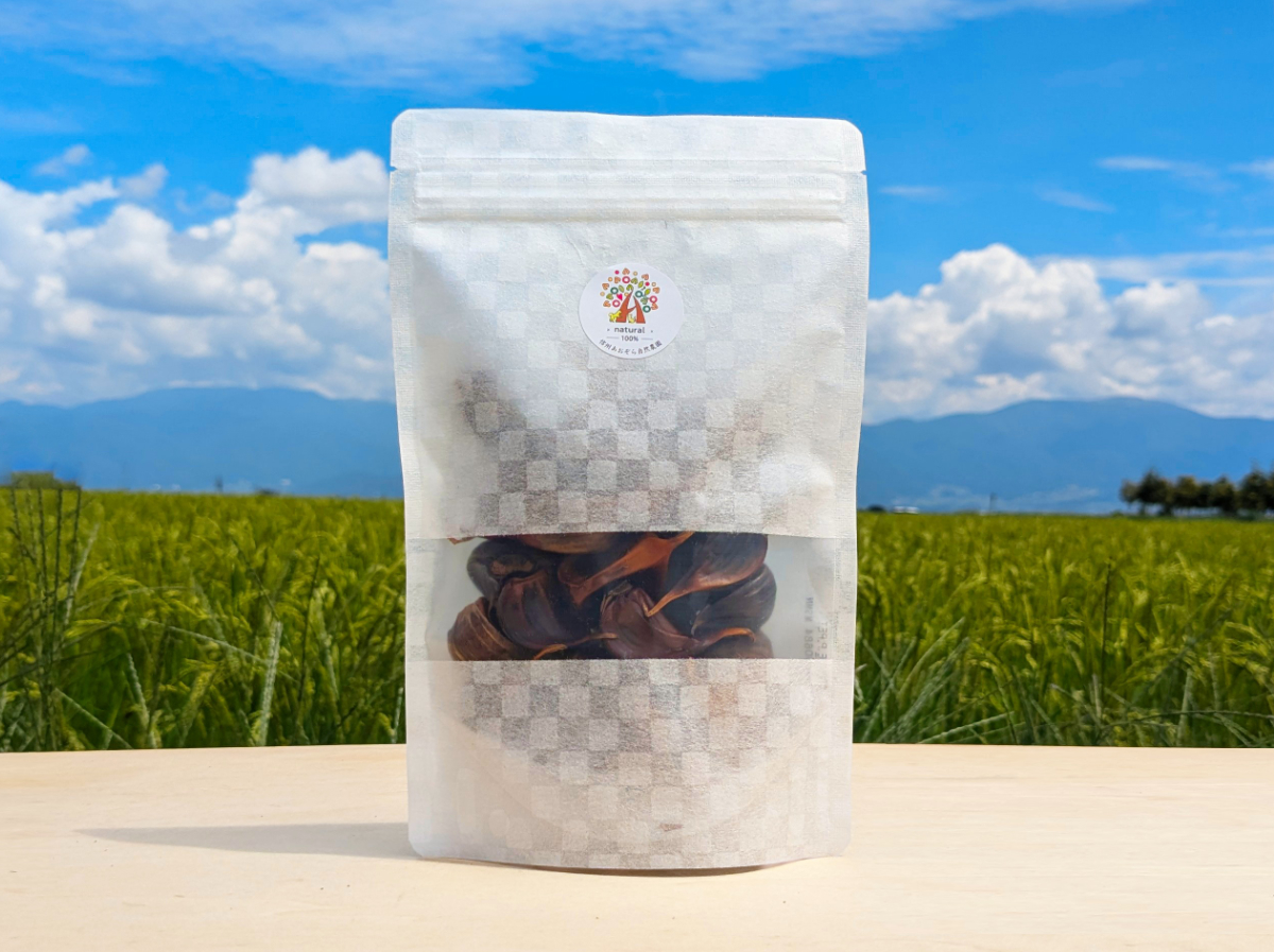 ホワイトロッペン100%　無垢の黒にんにく150g【農薬不使用】