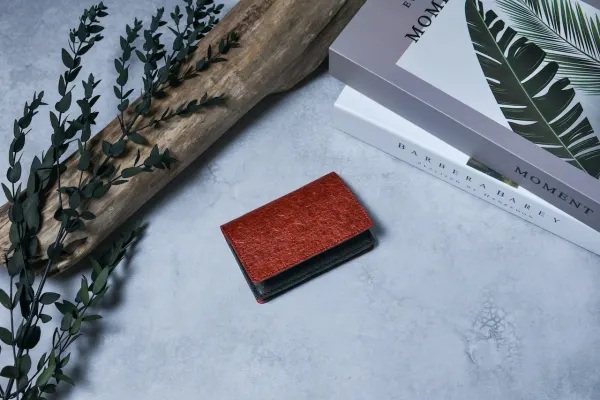 never leather 名刺入れ（バイカラー）｜エシカリージャパン