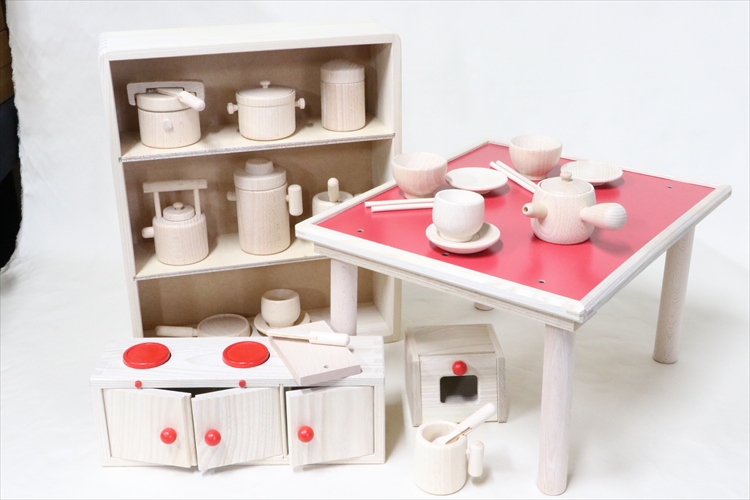 ぶなの木　ままごとセット M59