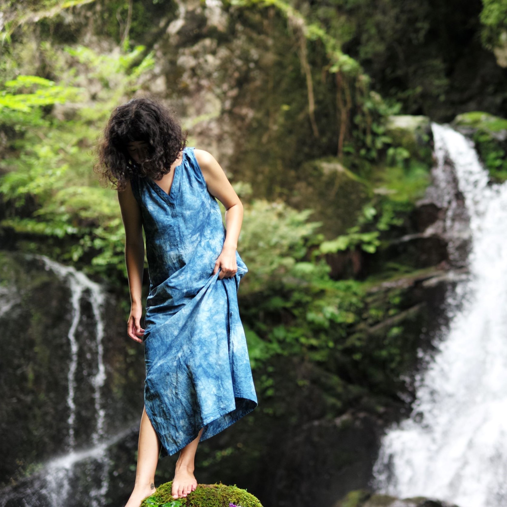 旅する藍とワンピース（inBetweenBluesコラボ）【艶-TSUYA-SKIRT | JAPAN BLUE】