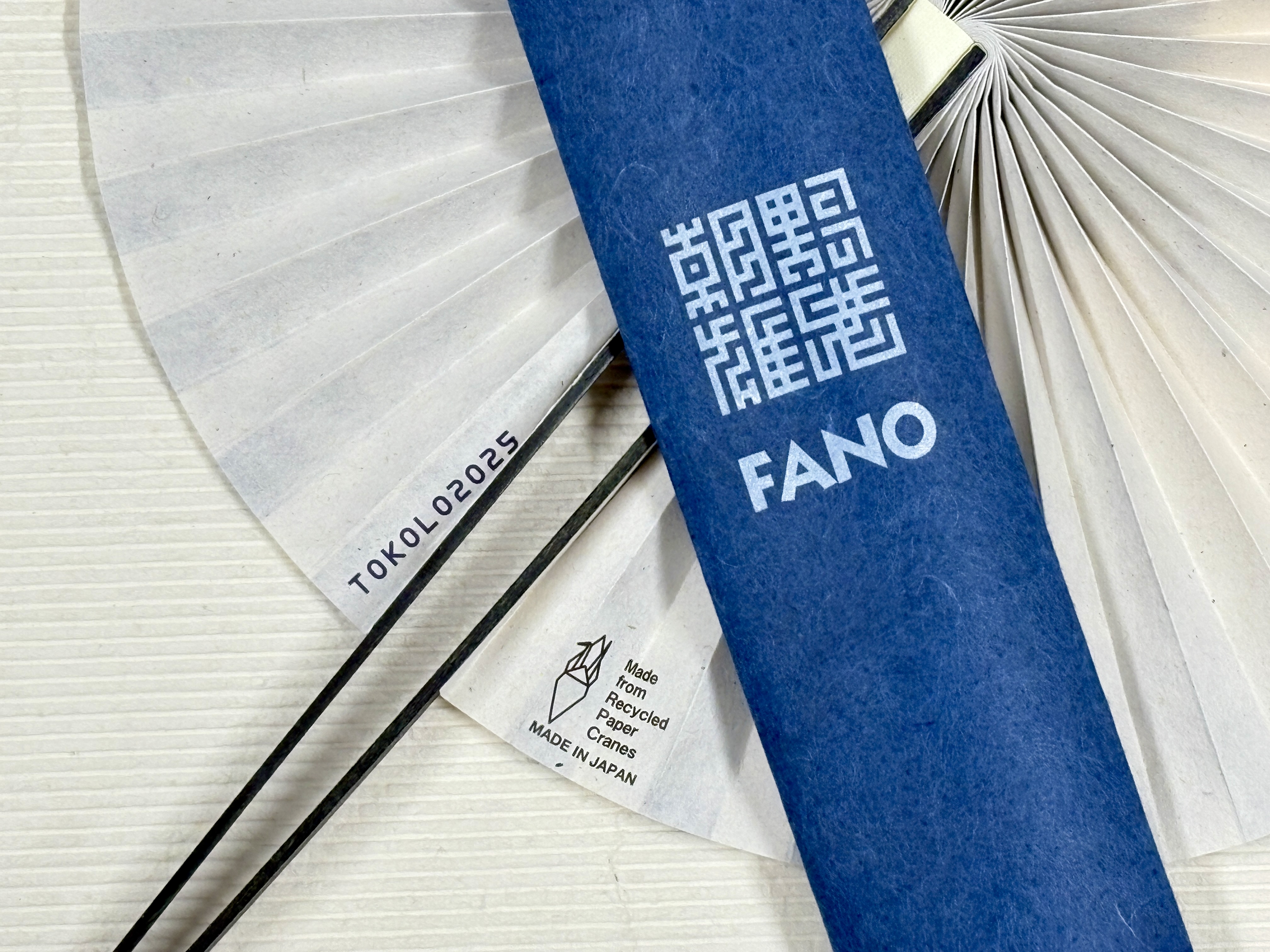 デザイン扇子 FANO（ファーノ）TOKOLOCOMバージョン