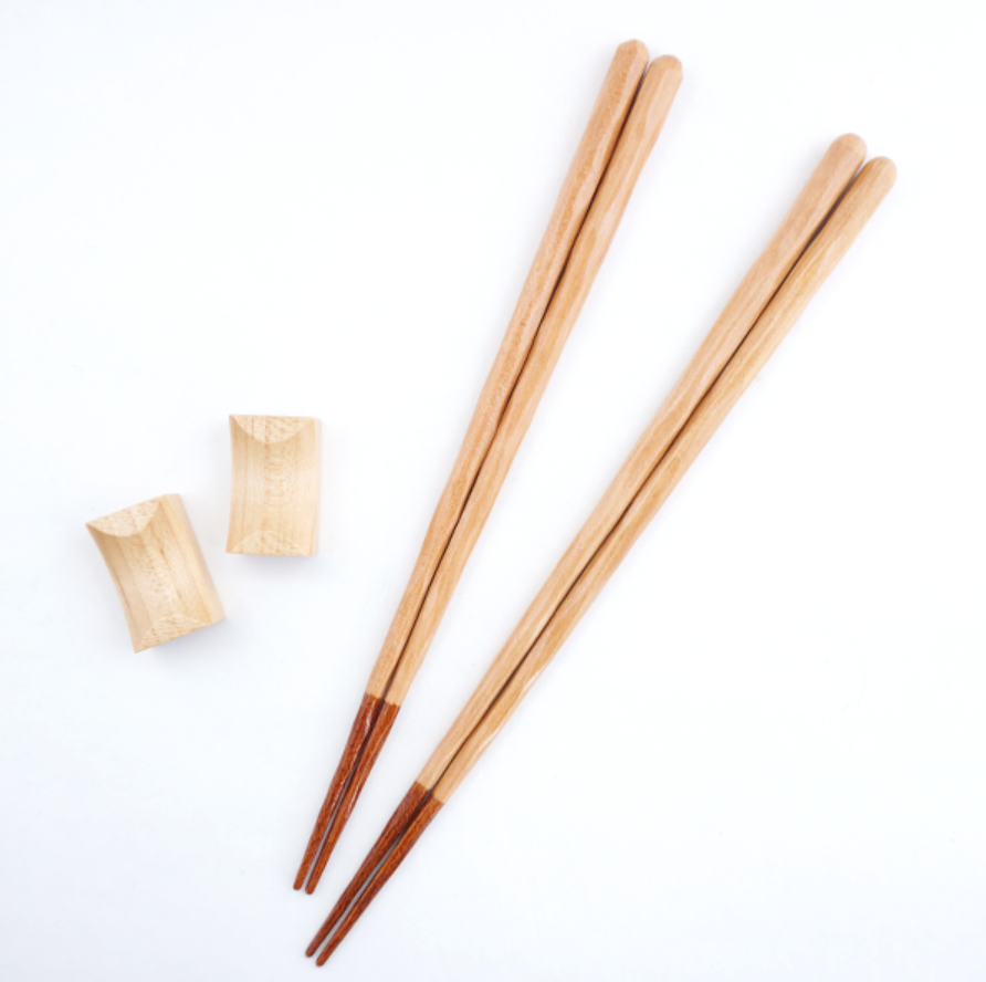 吉祥丸文様［白］（けずり桜箸先うるし夫婦／枕型箸置き）