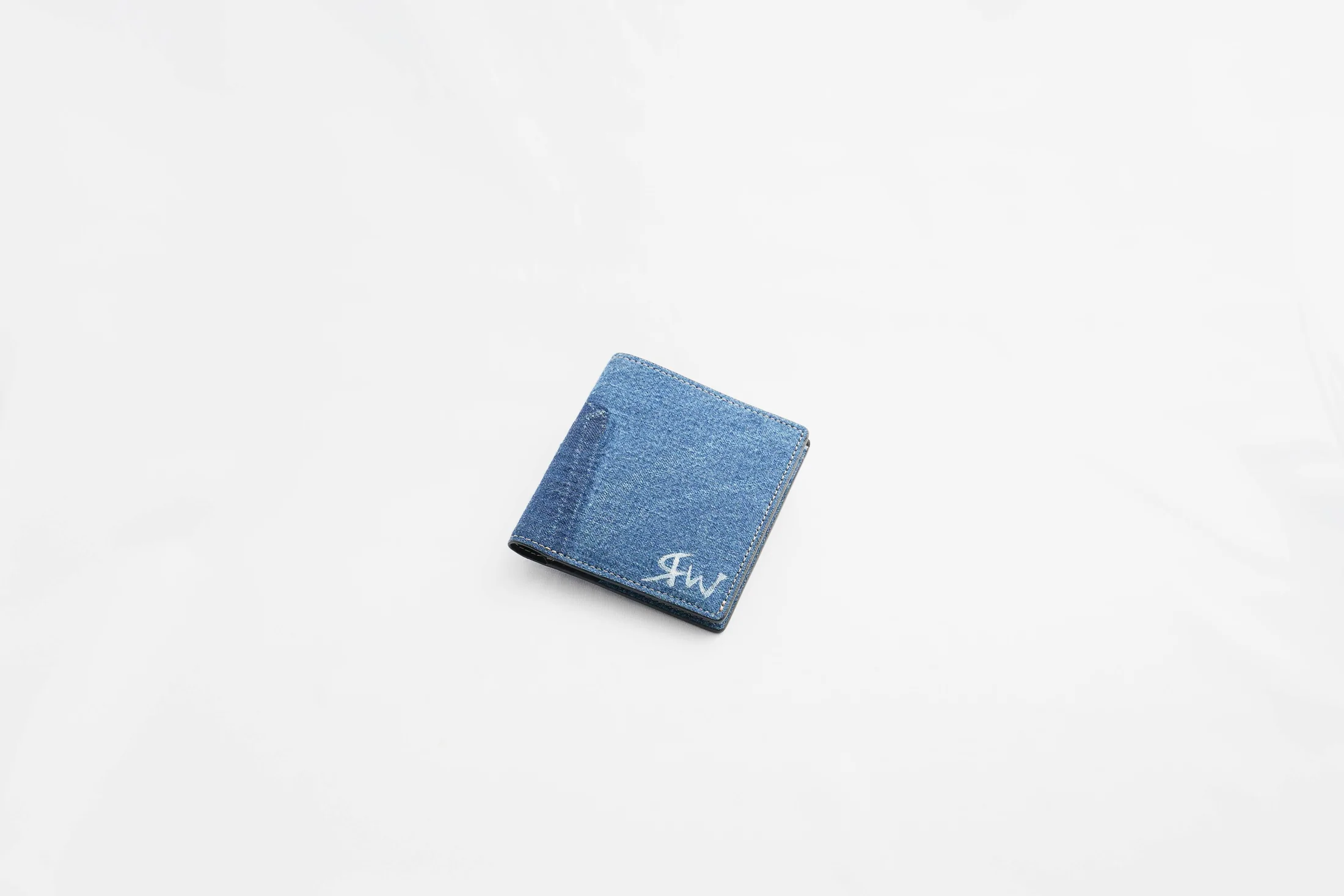 70h FOLDED WALLET ＜VINTAGE REVIVAL PRODUCTIONS＞