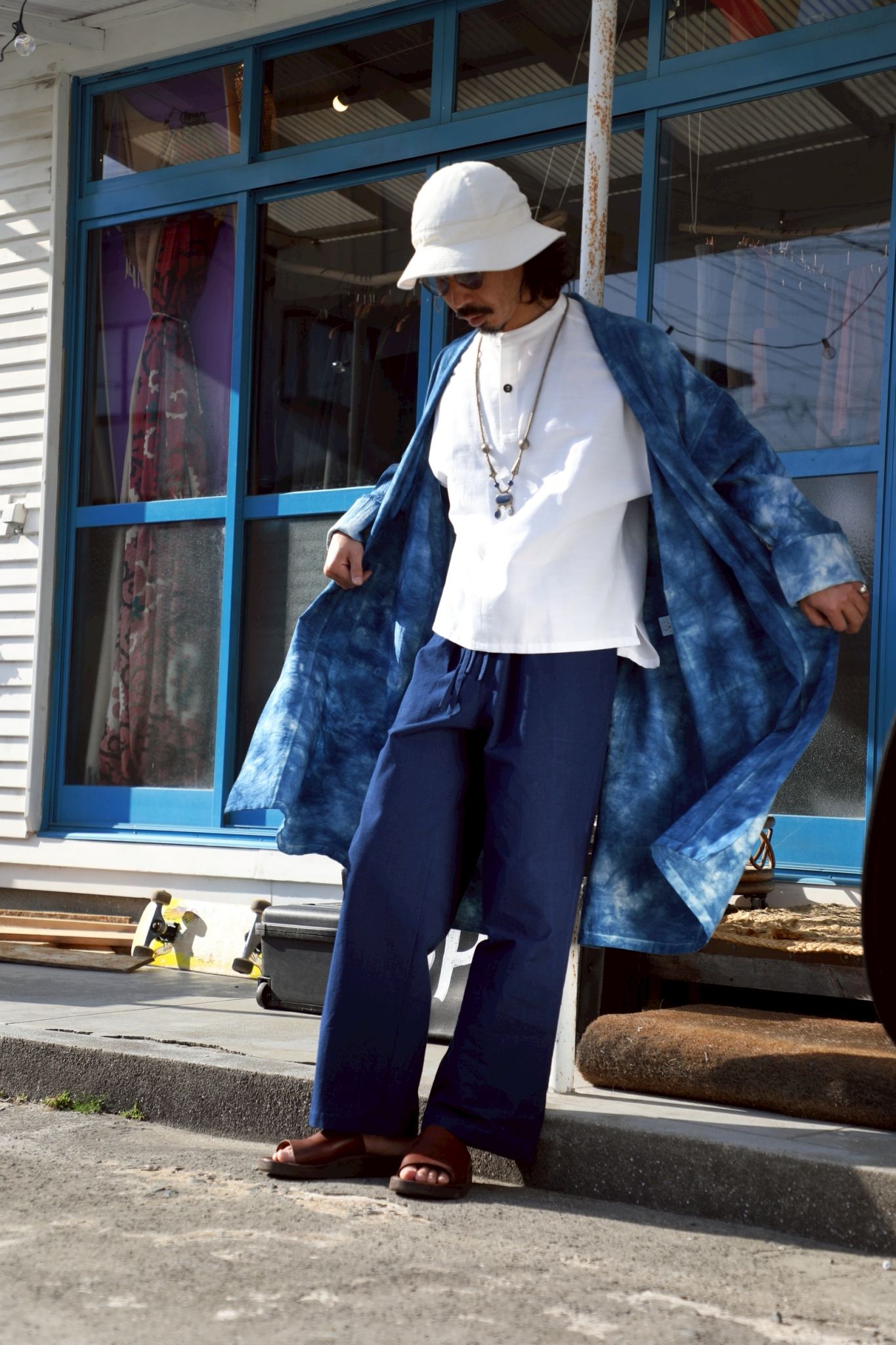 旅する白いシャツ【TOPS | WHITE】