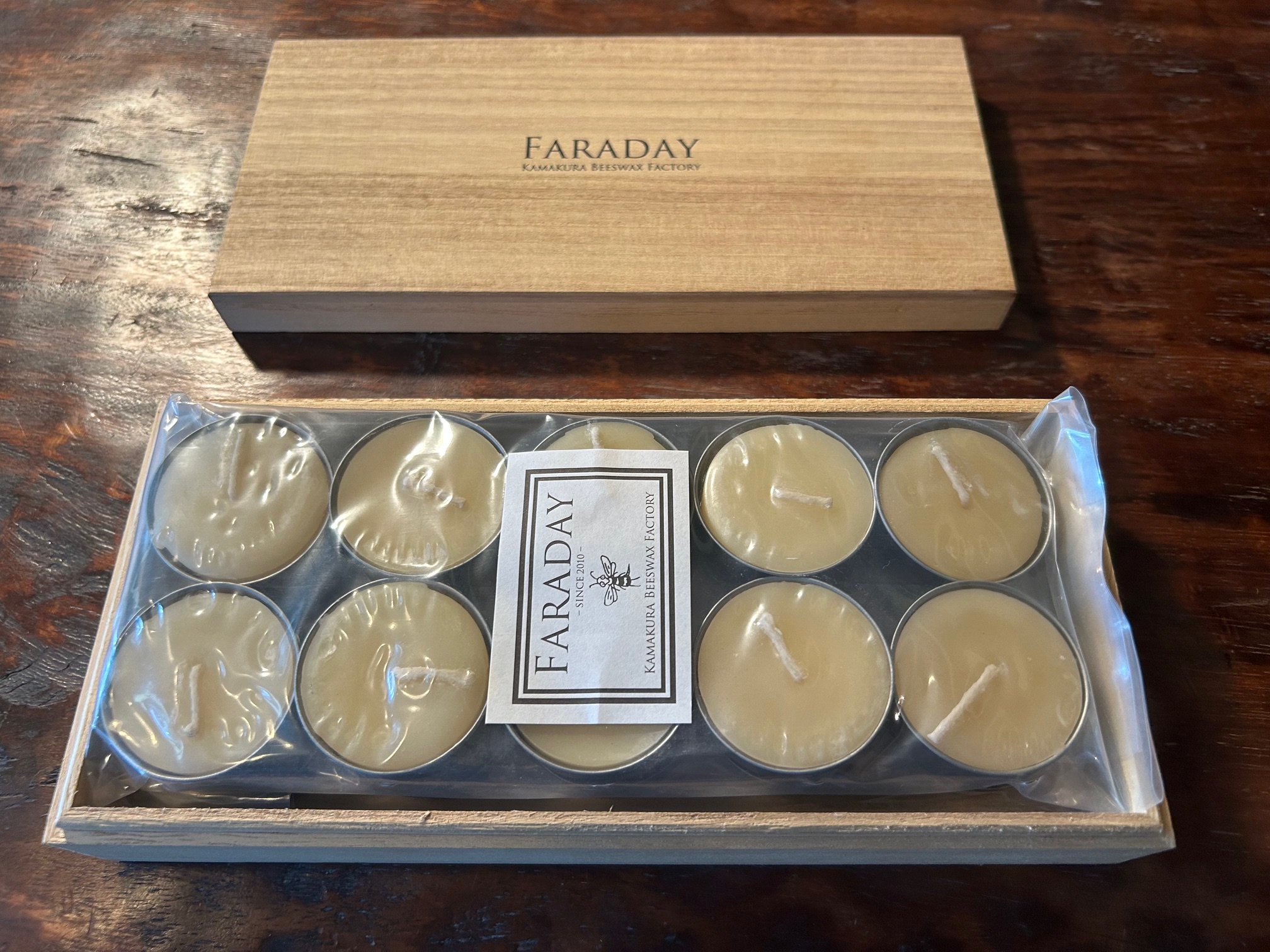エジプト天然石のキャンドルホルダー＆蜜蝋キャンドル20個桐箱入り　A