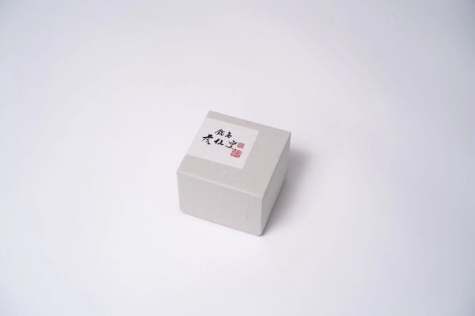 鍋島青瓷貫入煎茶碗（単品）