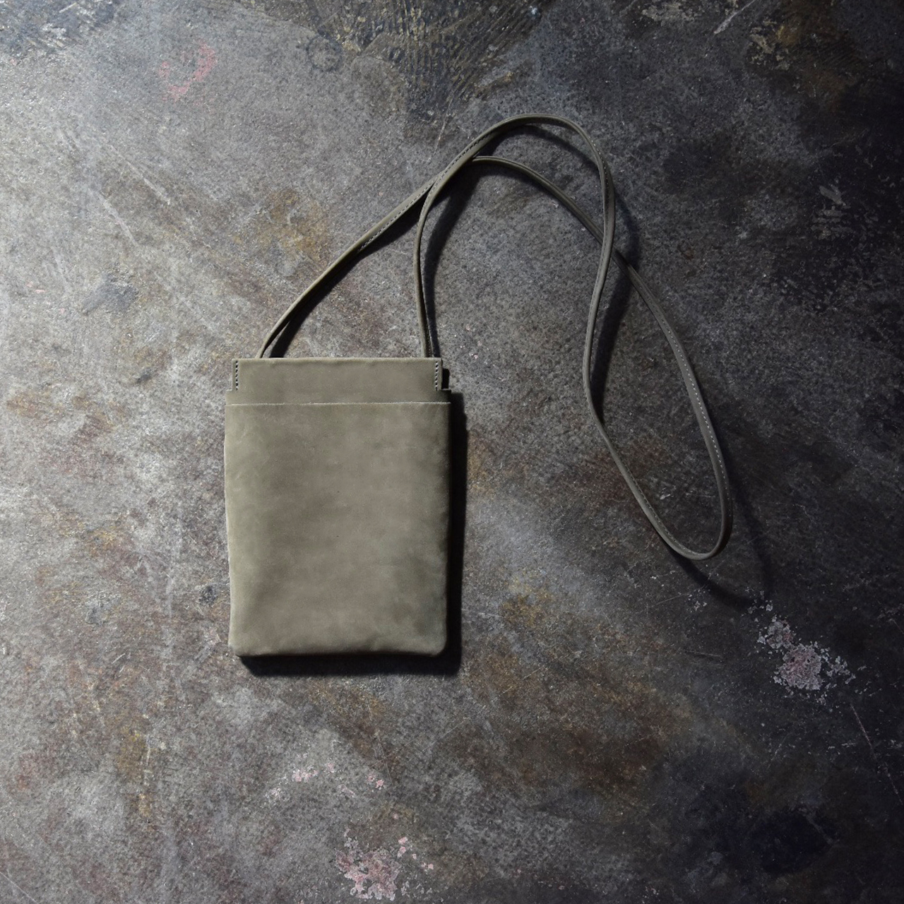 【TATUM】SMARTPHONE POUCH / スマートフォンポーチ