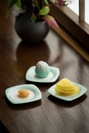 鍋島青磁茶托（単品）