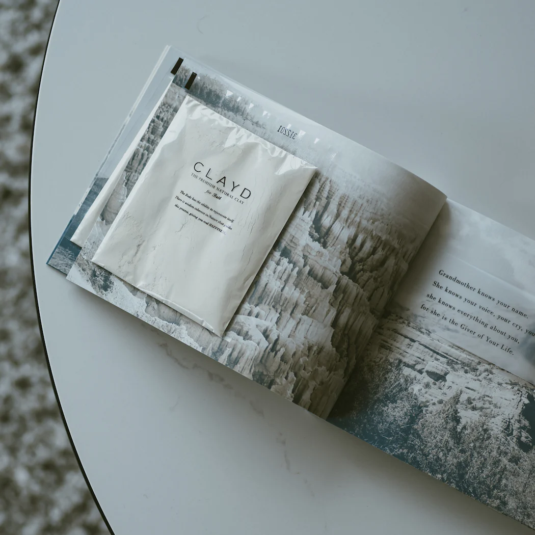 【入浴剤】１週間、泥と巡る癒しの美容本＋入浴剤 「WEEKBOOK特別版」 ｜ CLAYD