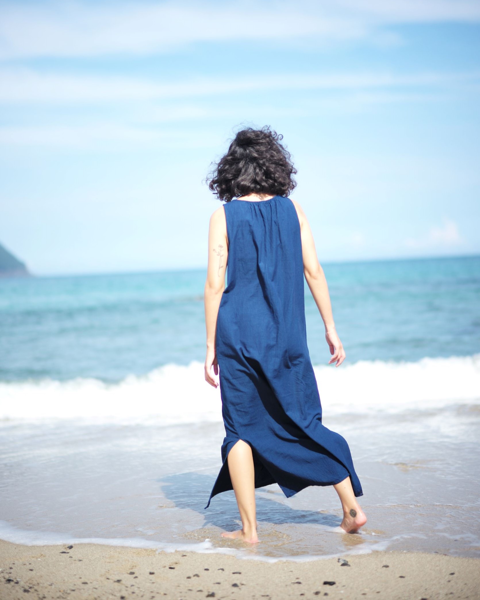 旅する藍とワンピース【艶-TSUYA-SKIRT | JAPAN BLUE（無地）】