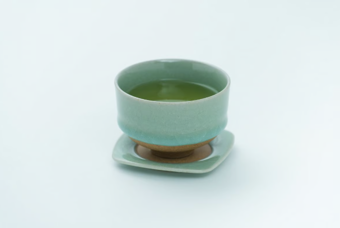 鍋島青瓷貫入煎茶碗（二個）