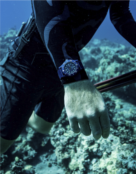 TIME FOR OCEANS SUBMARINER