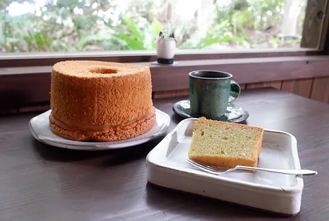 石垣島のゆがふシフォン (もちきび）